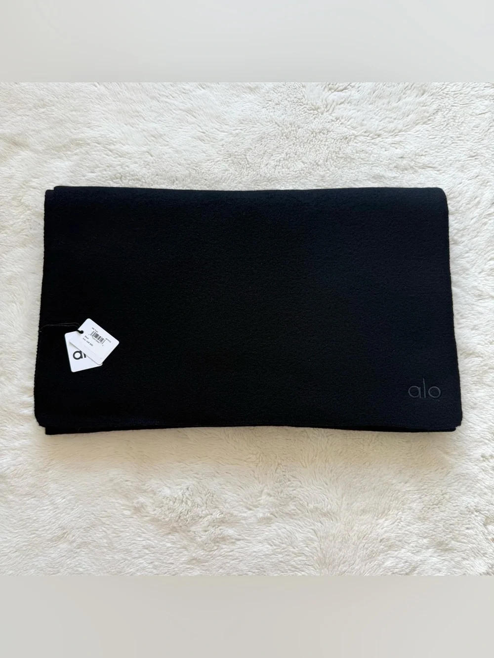 NWT!!! ALO Yoga women wool unisex scarf Retail 180$
